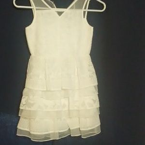 Girls size 7 lace cream colored dress.